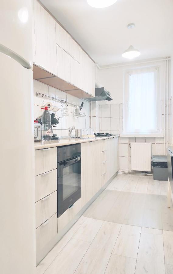 Smart Apartament Piatra Neamt Exterior photo