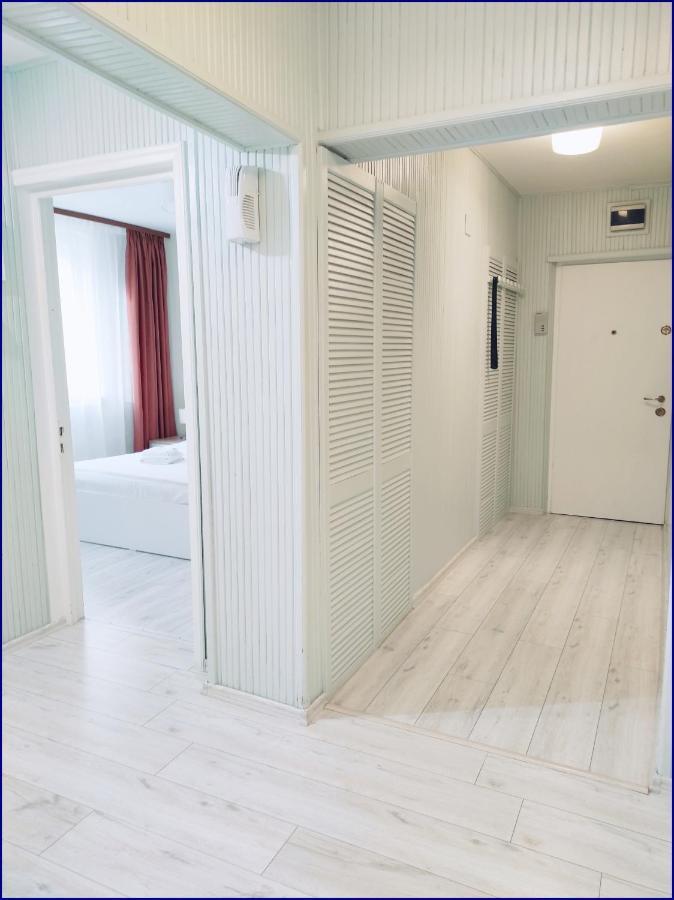 Smart Apartament Piatra Neamt Exterior photo